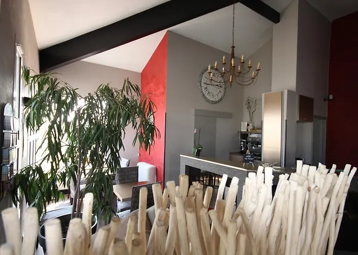 D'arcins 2* Latresne